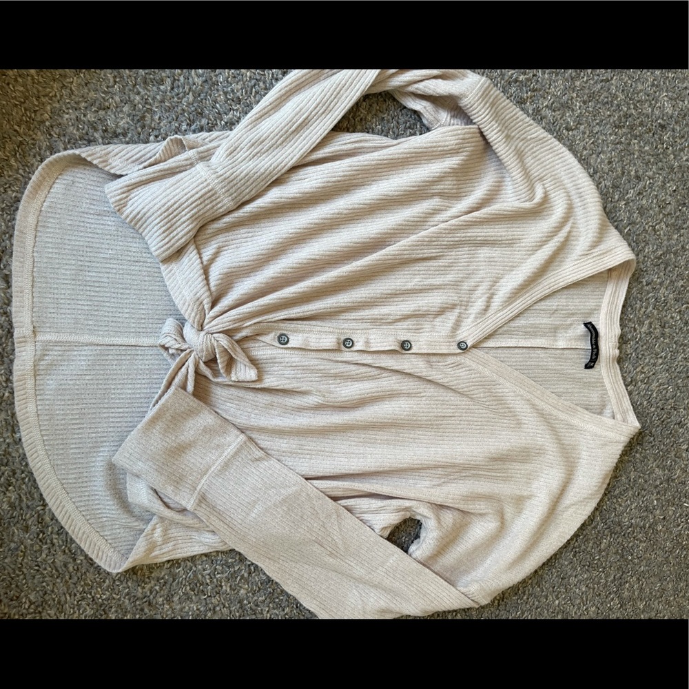 Abercrombie & Fitch Button-Up Top